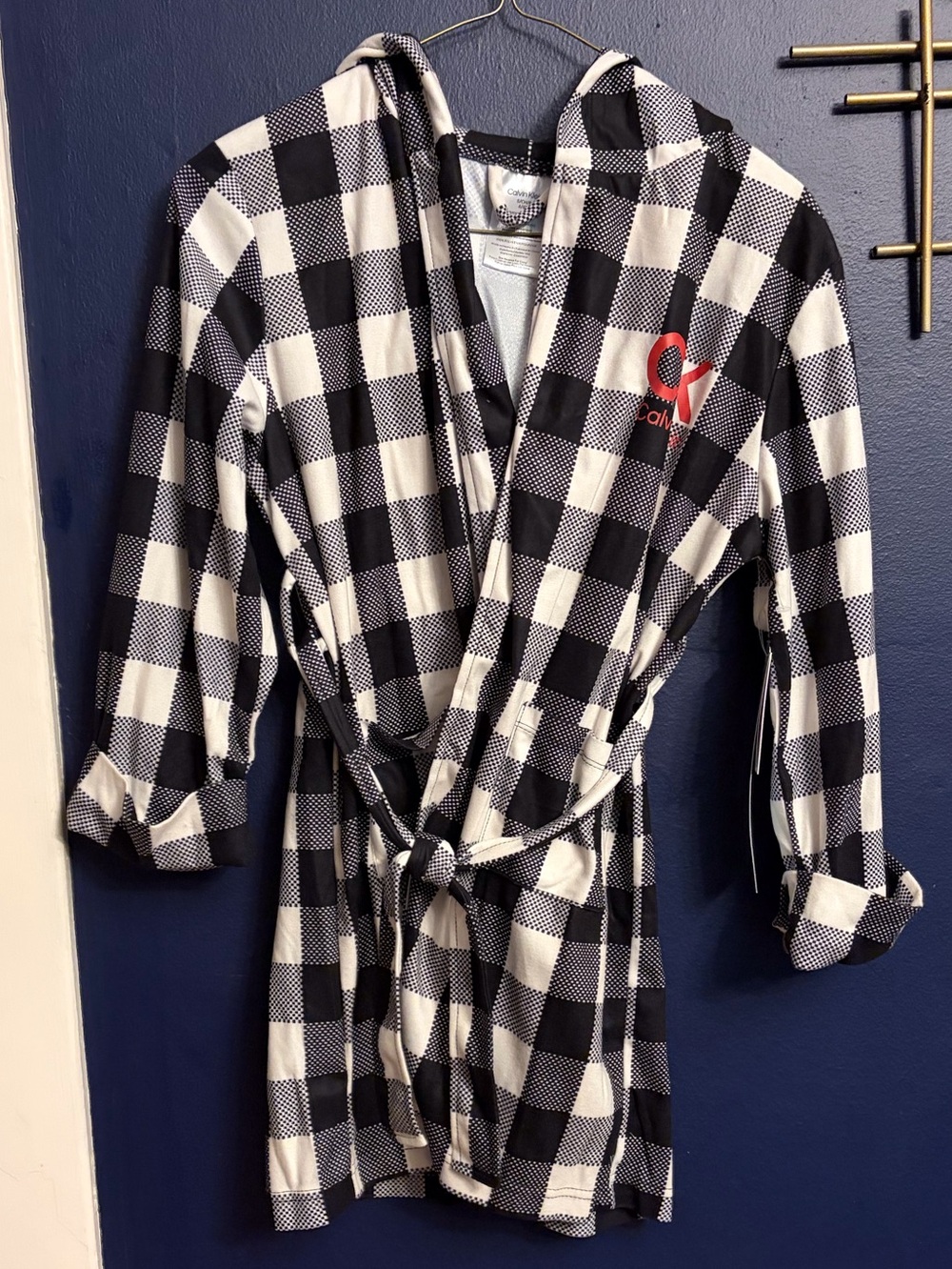 NWT Kids Calvin Klein robe size s